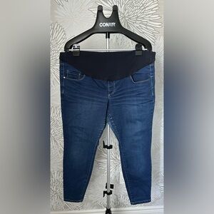 Maternity Jean Capris Size XL